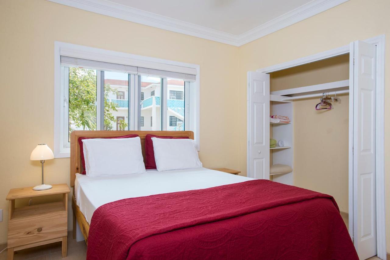 Sir Charles Guest House Palmetto Point Exterior foto