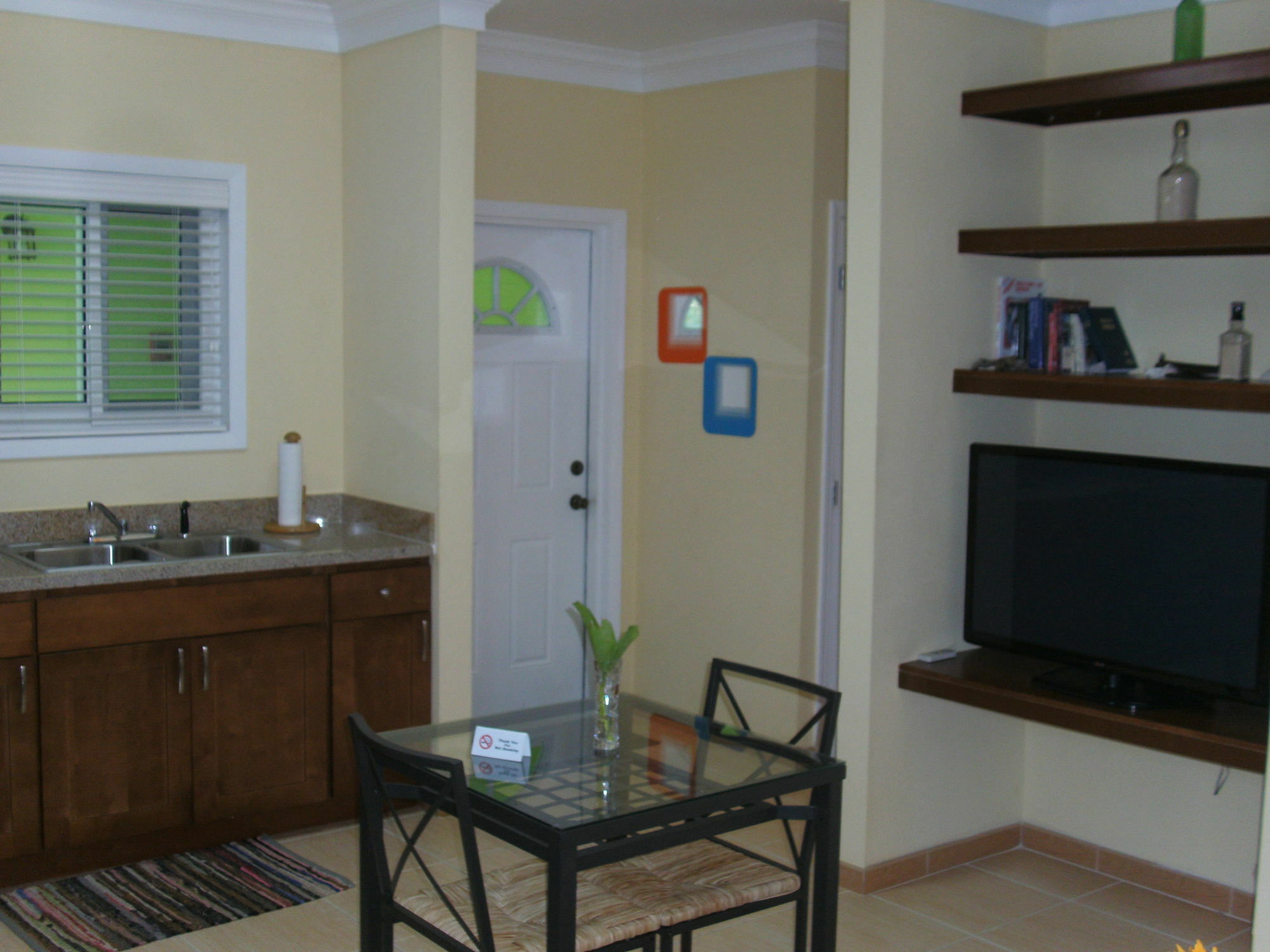 Sir Charles Guest House Palmetto Point Exterior foto